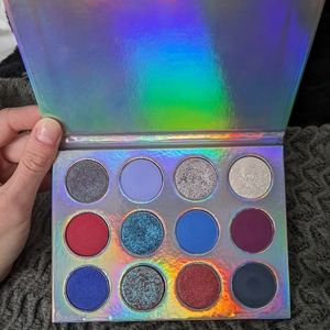 Unearthly Cosmetics Holiday 2020 palette